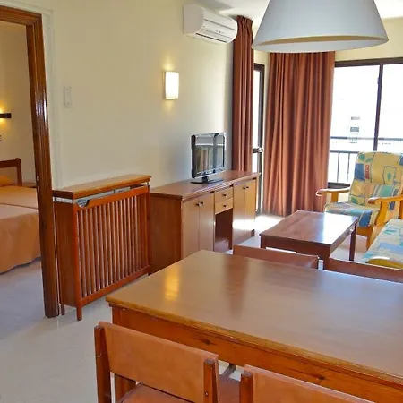 Ronda Iv Apartment